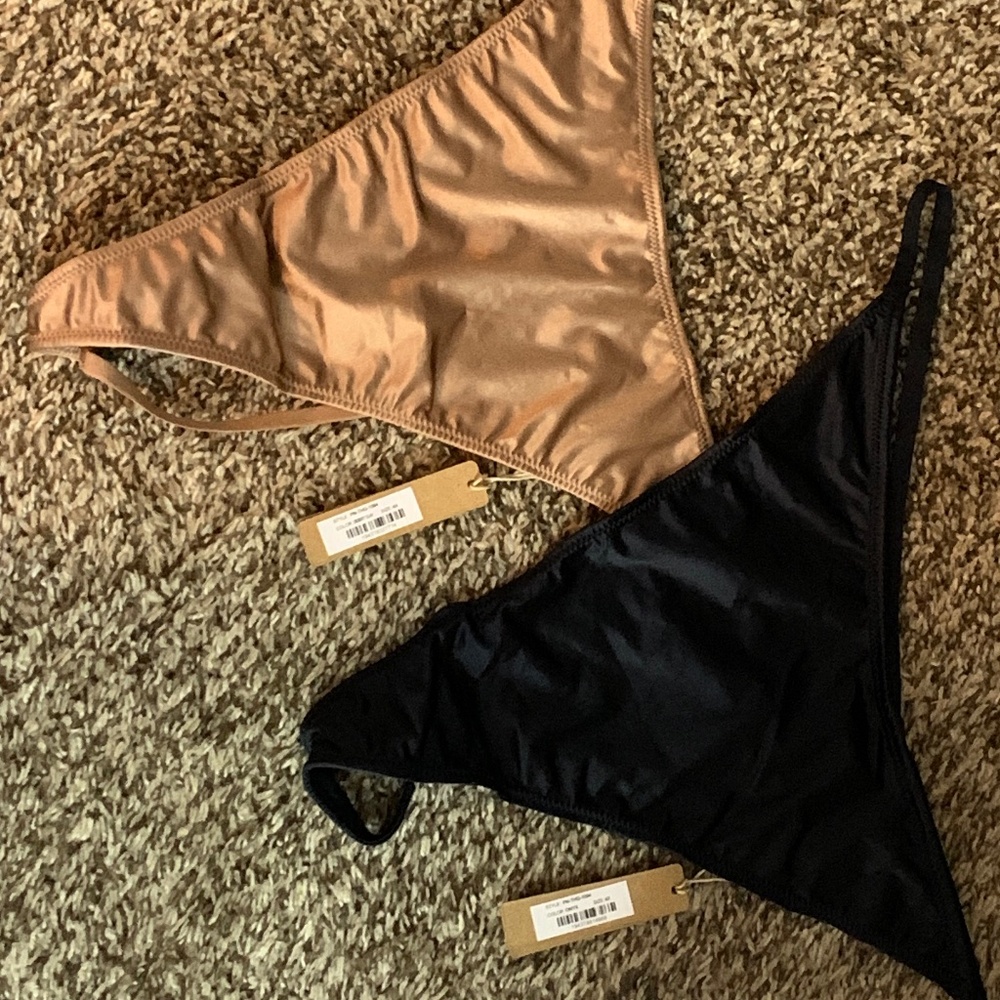 Skims 4X thong